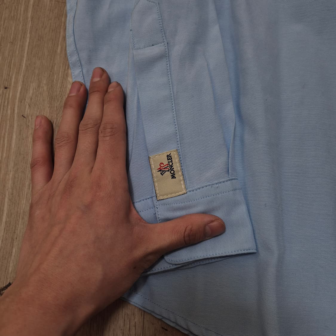 몽클레어 시그니처 와펜 옥스퍼드 셔츠 L(100) 상품이미지4