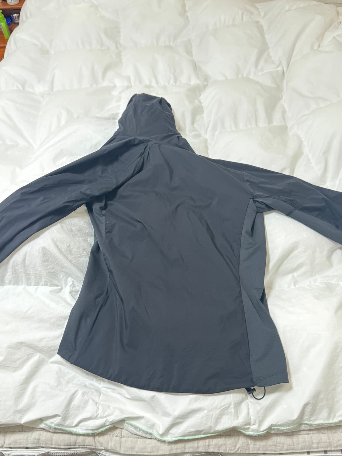 아크테릭스 아톰 라이트웨이트 후디 상품이미지2