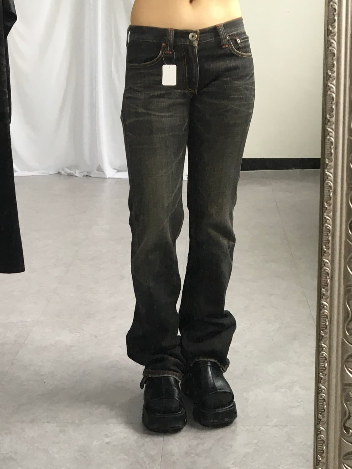 Washing denim pants 상품이미지1