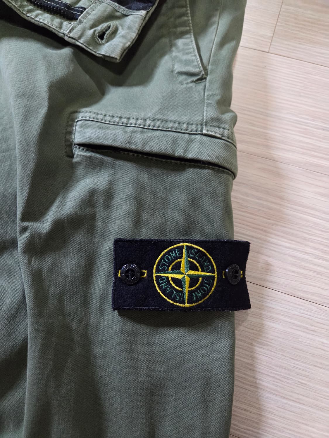 스톤아일랜드 SK 카고 팬츠 31 (올리브/카키) 상품이미지6