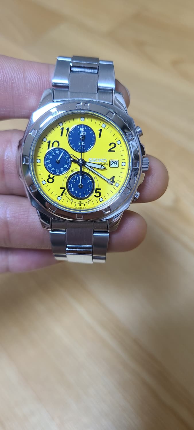 세이코 크로노그래프 쿼츠시계  상품이미지1