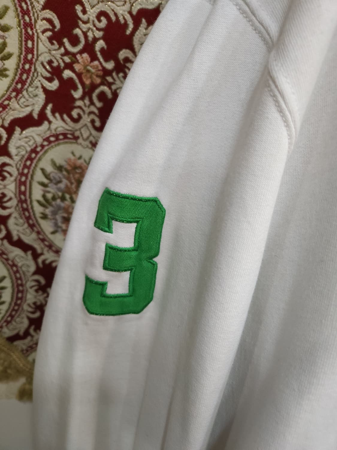 폴로 랄프로렌 화이트 빅포니 후드티

 상품이미지3