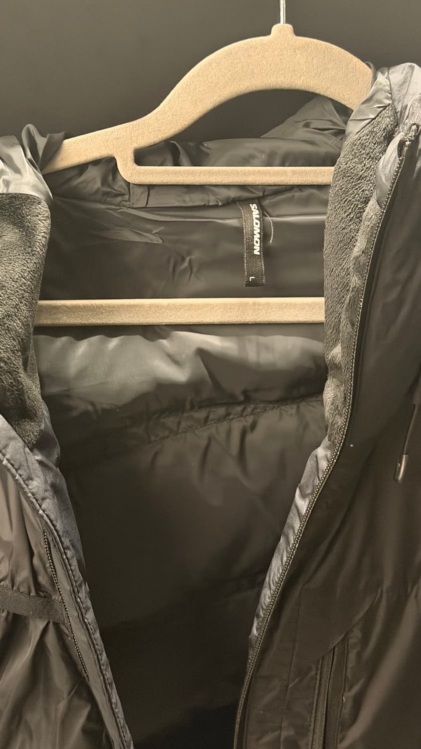 살로몬 경량패딩 상품이미지3