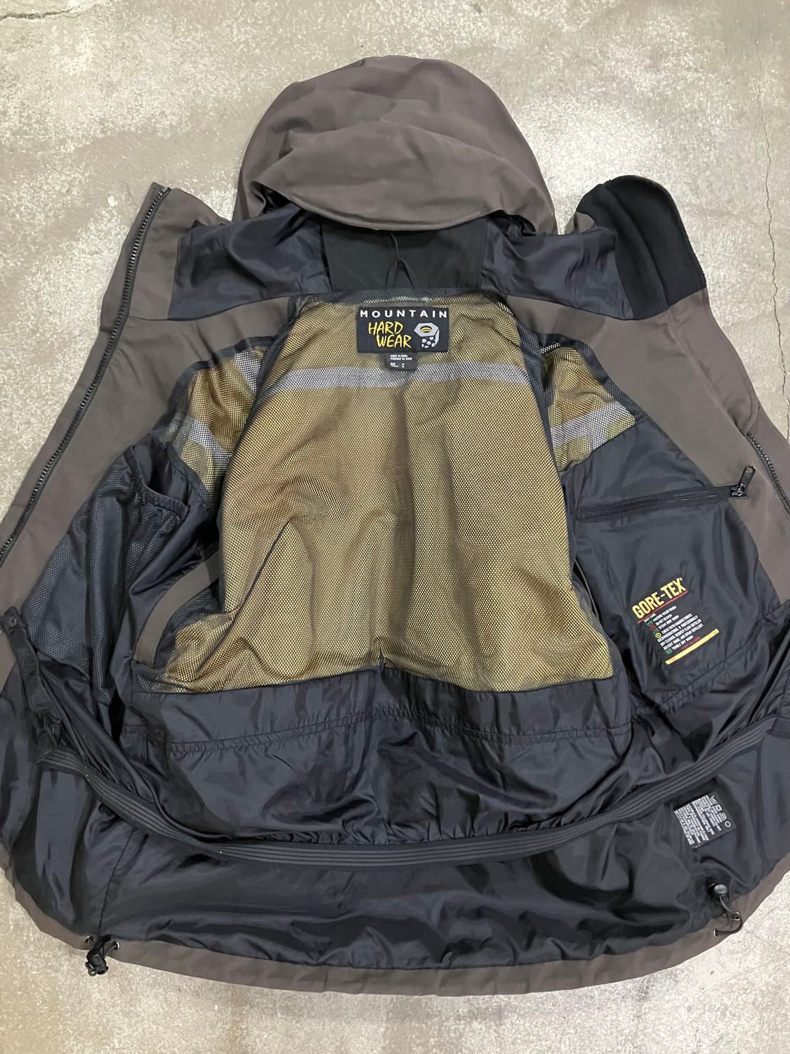 N4 마운틴하드웨어 고어텍스 자켓 상품이미지6