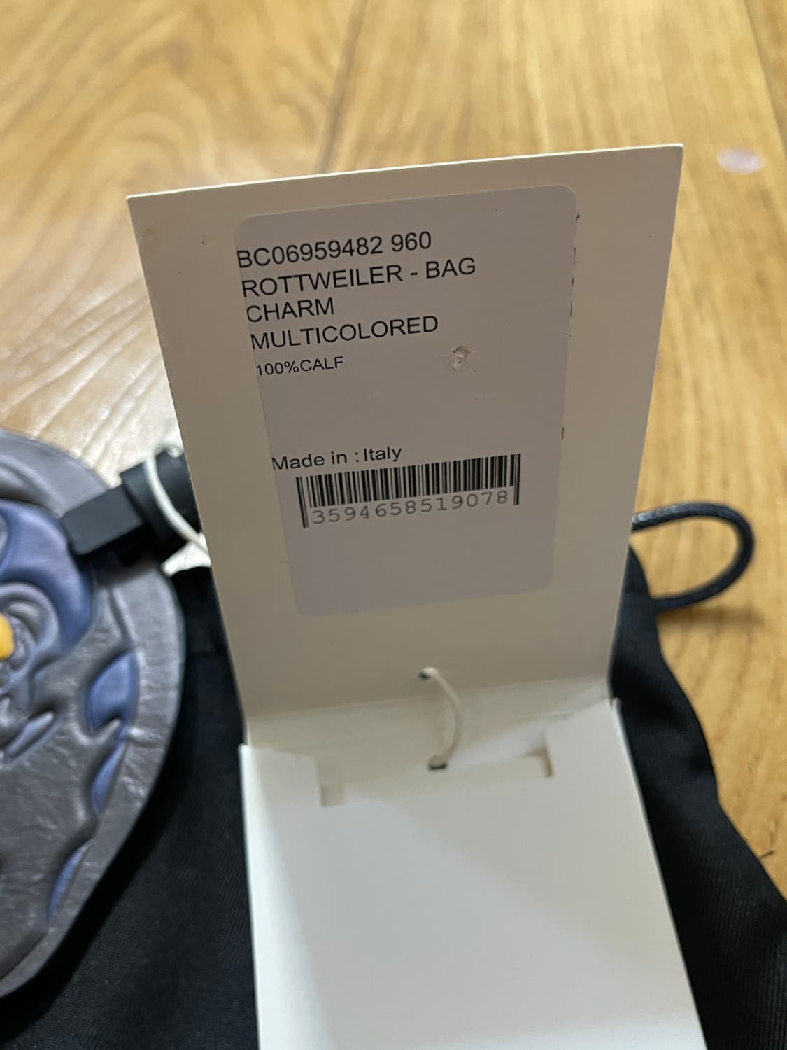 지방시 로트 와일러 백참 키링 상품이미지3