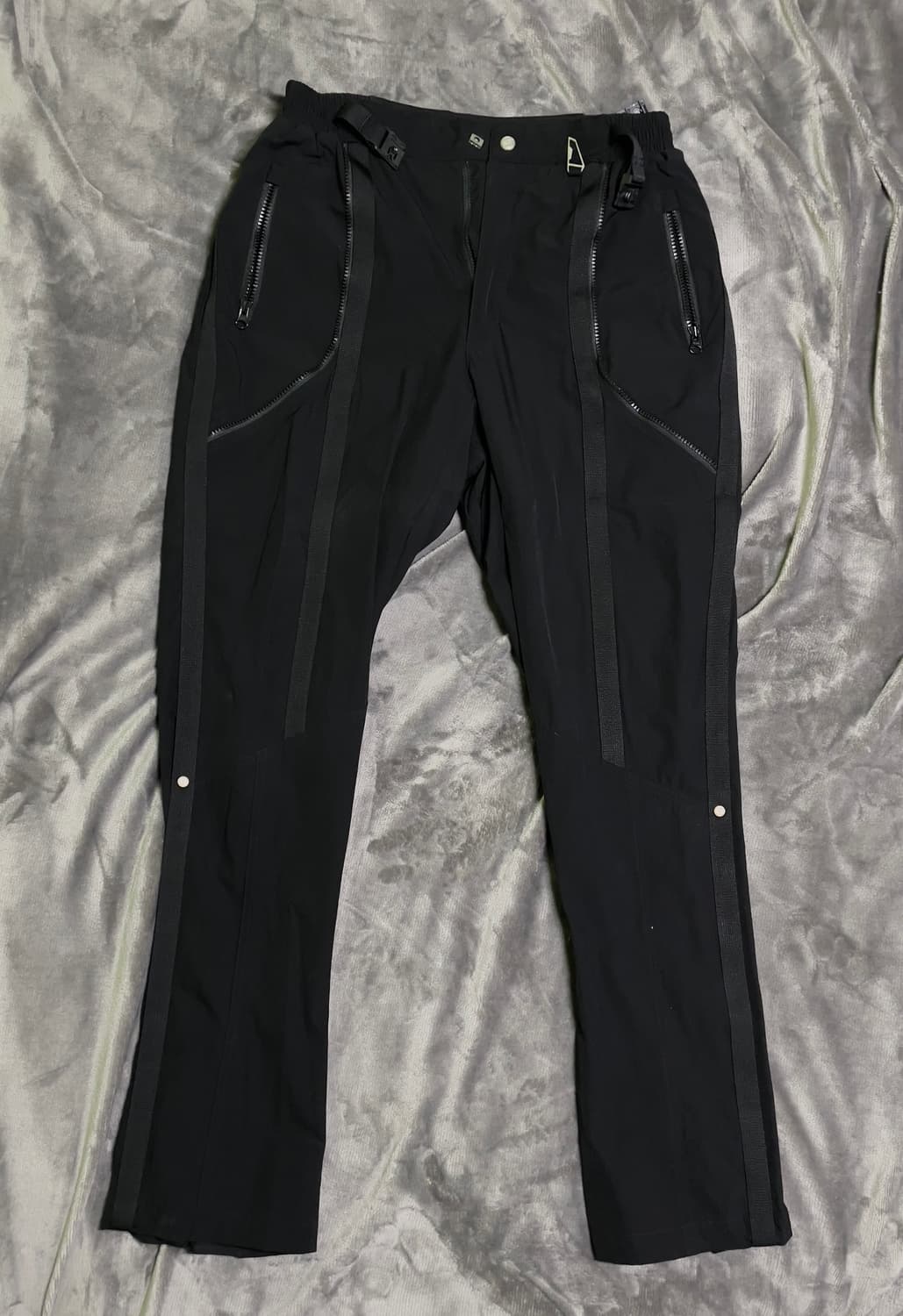 (1)언더마이카 암셀 멀티 테이핑 티쓰 팬츠 레이븐 22SS 상품이미지1