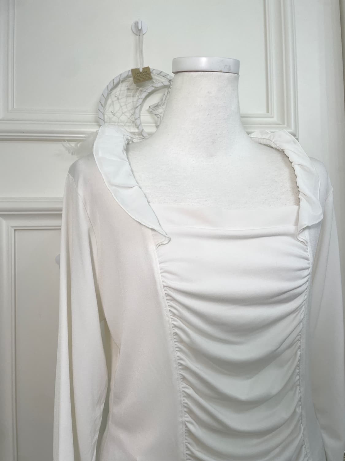 white shirring ruffle top(size-L)  상품이미지6