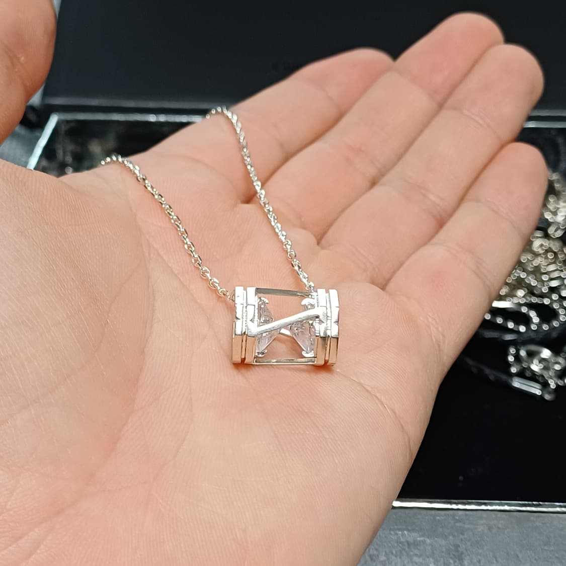 KUDOS 쿠도스 모래시계 목걸이 라지사이즈 기본형 화이트 50cm 상품이미지4