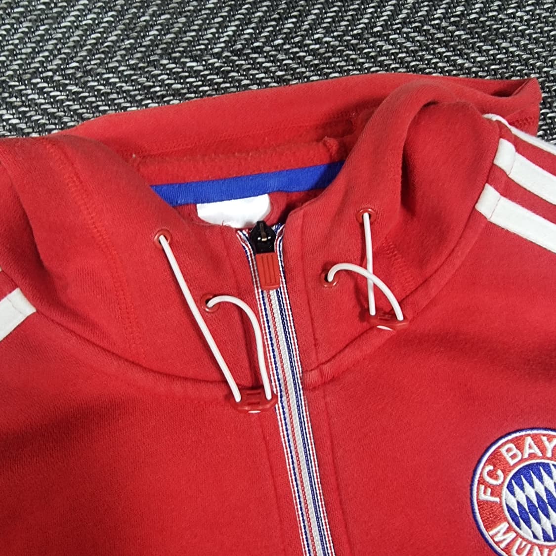 아디다스 바이에른 뮌헨 후드집업 레드 상품이미지5