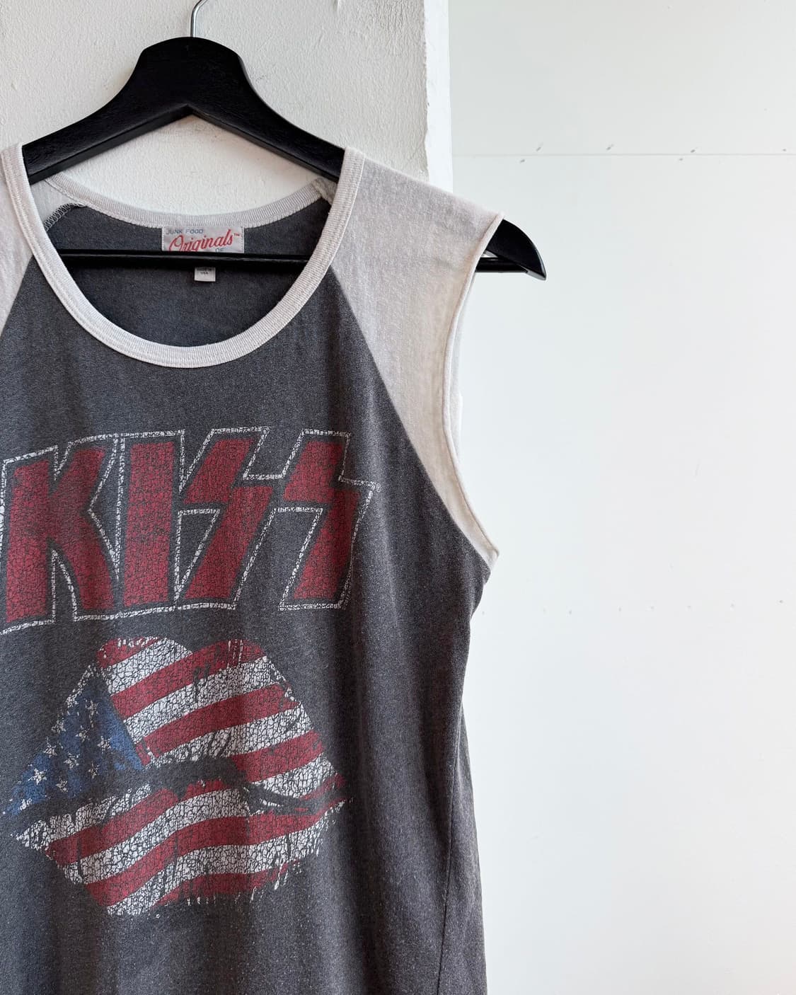 vtg 차콜 키스 프린팅 슬리브리스  상품이미지6