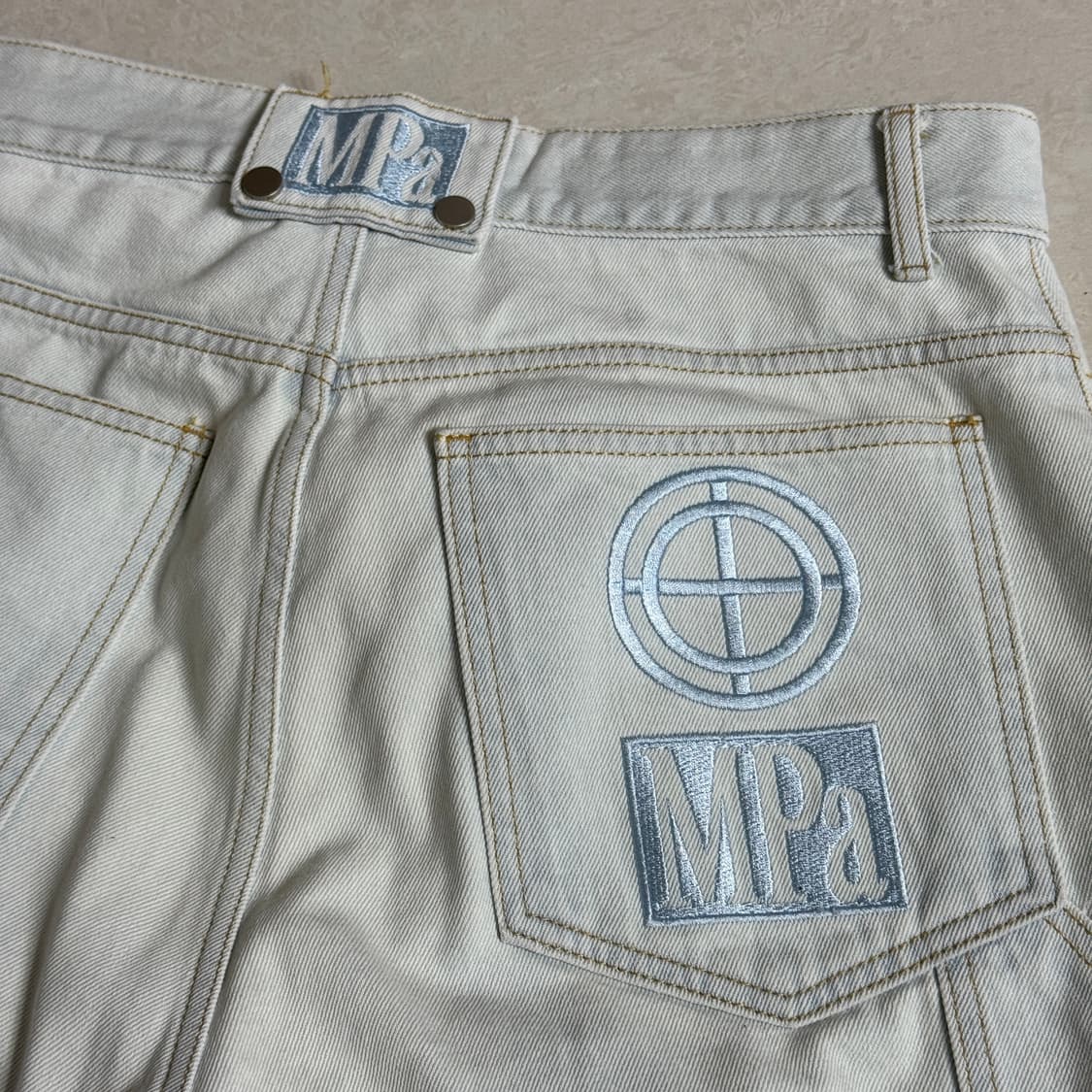 플라스틱 프로덕트 MPA 페인터 데님 라이트블루 청바지 상품이미지3