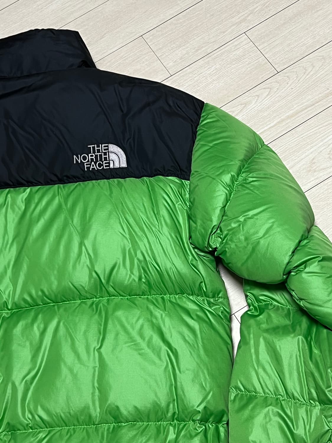 노스페이스 눕시 700 그린/블랙 100사이즈 상품이미지7