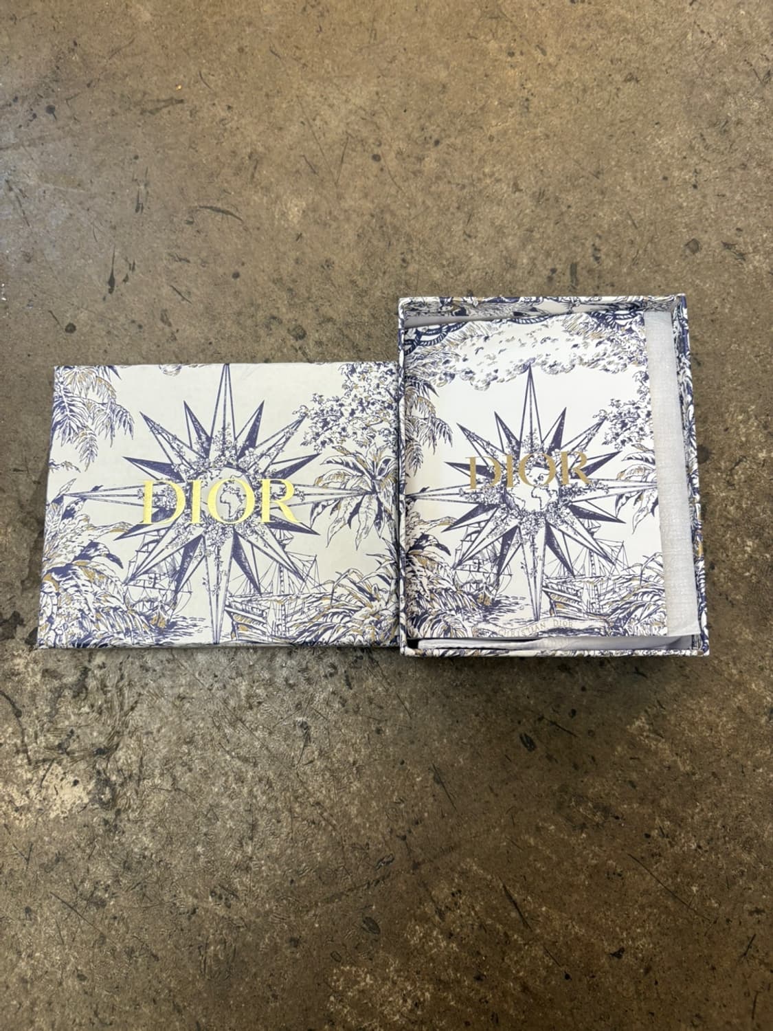 디올 카드지갑 그레이 풀박스 새상품 상품이미지9