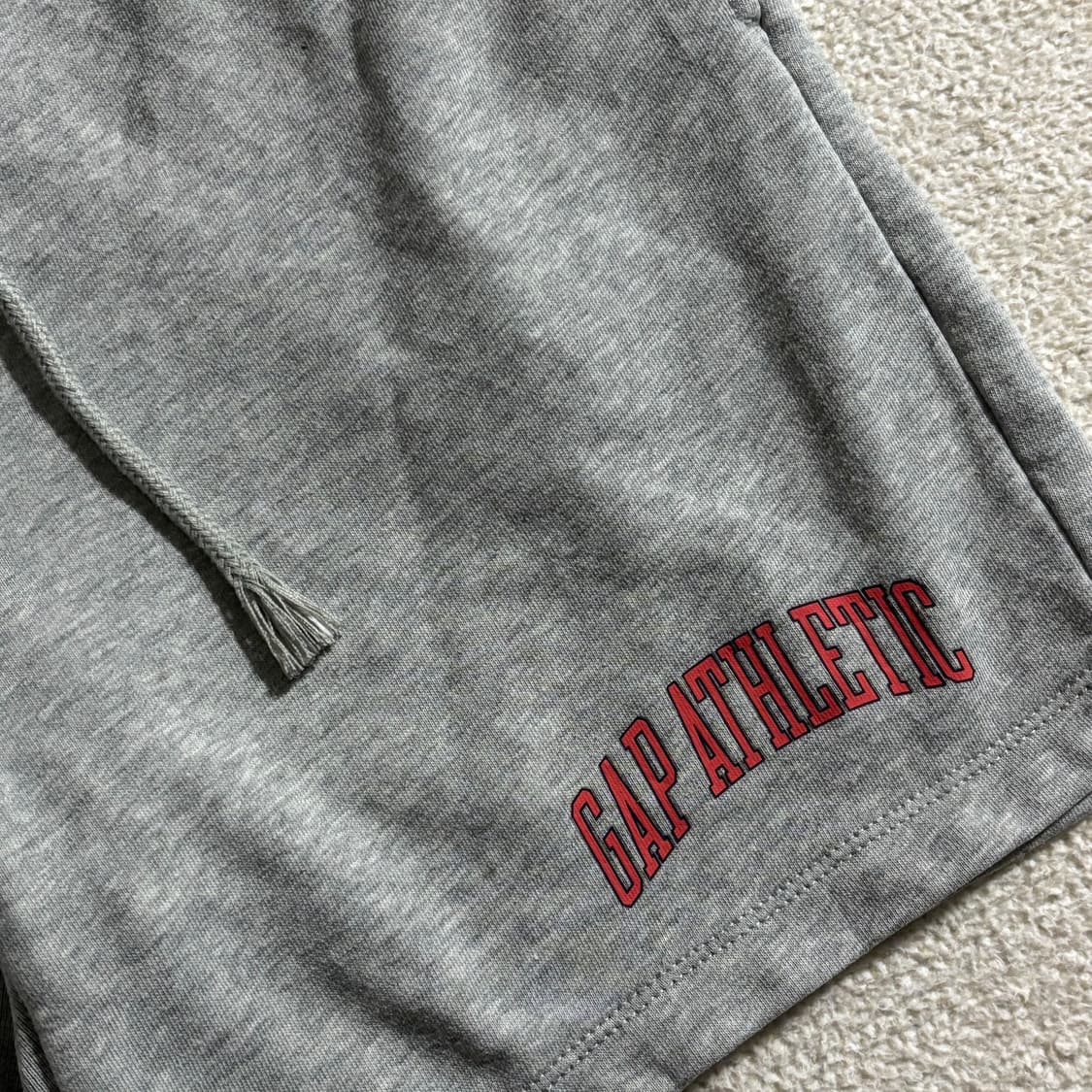 GAP 갭 애슬레틱 그레이 면 반바지 상품이미지2