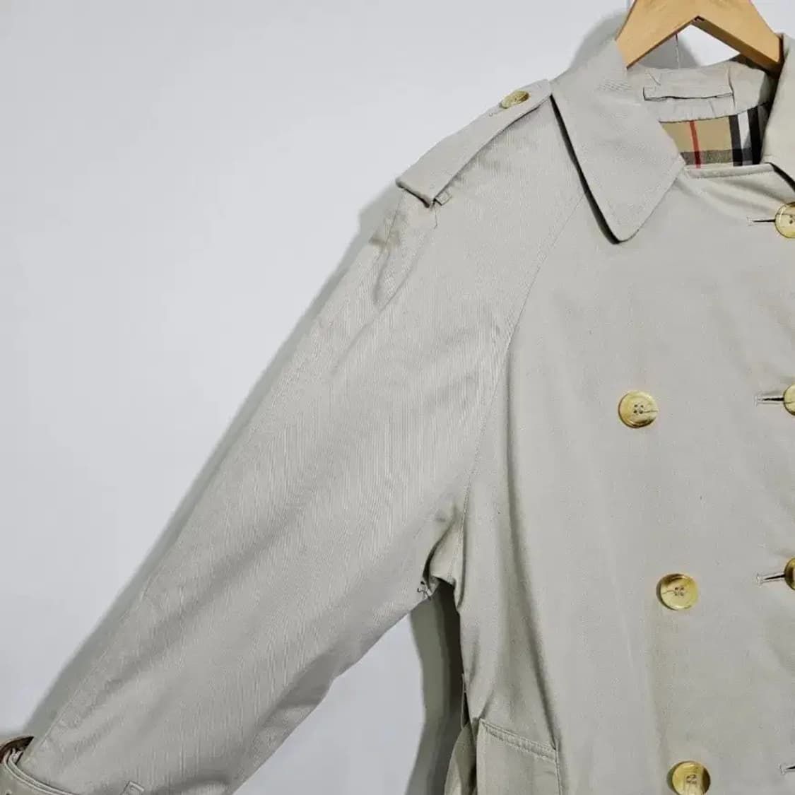 버버리 트렌치코트 ~55반버버리 트렌치코트 ~55반

버버리 트렌치코트  상품이미지8