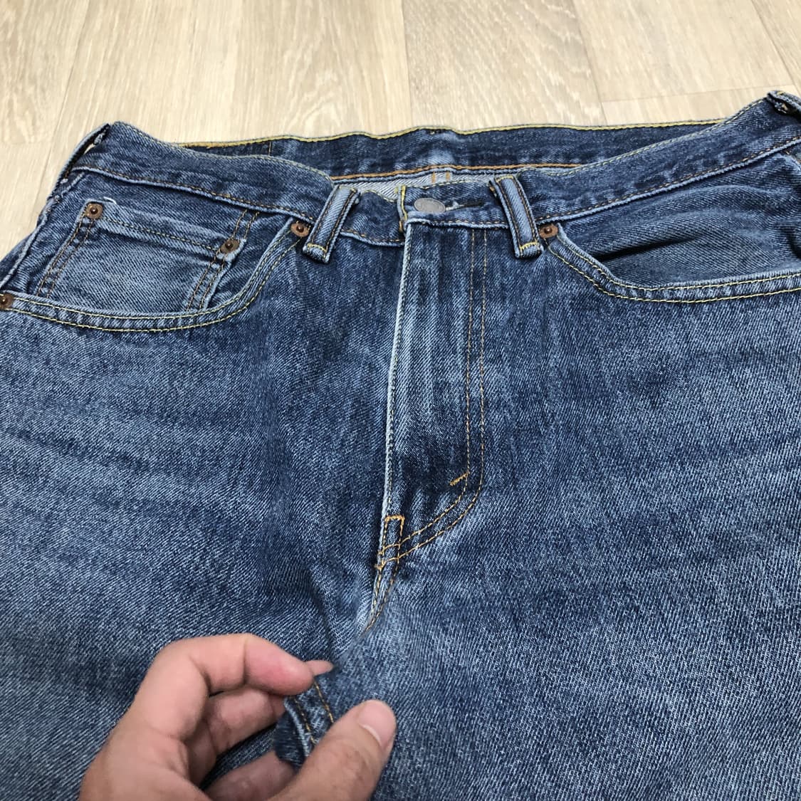 (31) 리바이스 Levi's 550 릴렉스드핏 중청 워시드 데님 상품이미지3