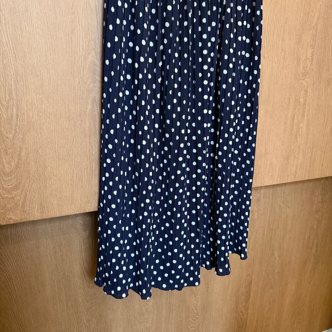 빈티지 밴딩 스커트 팬츠 도트 패턴 프린팅 디테일 루즈핏 네이비 상품이미지4
