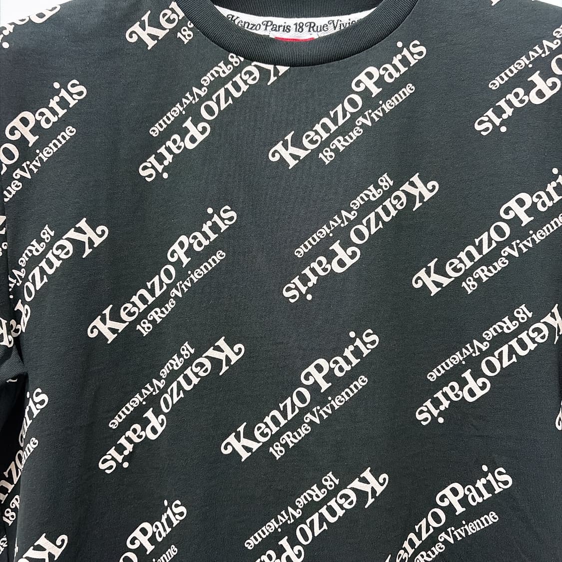 (정품/새상품) KENZO 겐조 여성 블랙 로고 프린트 오버사이즈 티셔츠 상품이미지2