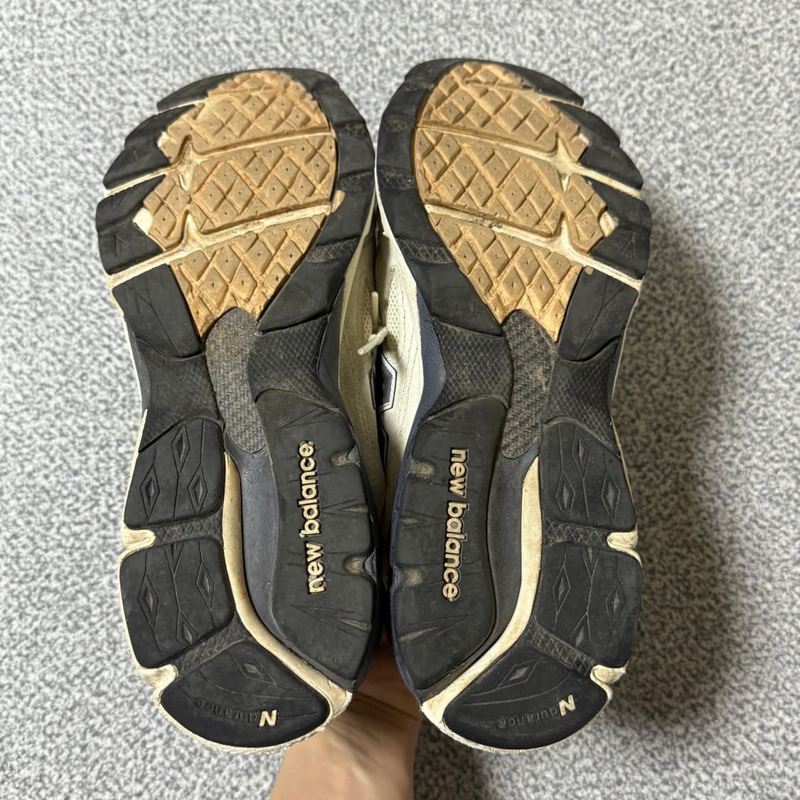 [정가 30만원] 뉴발란스 990 문빔 270 상품이미지9