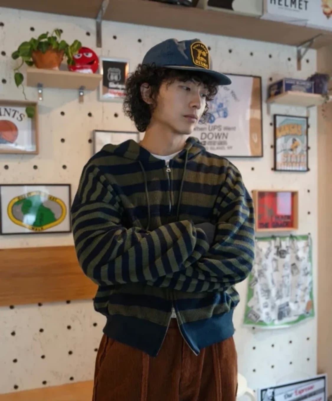 카락터 스트라이프 니트 후드 집업 상품이미지2