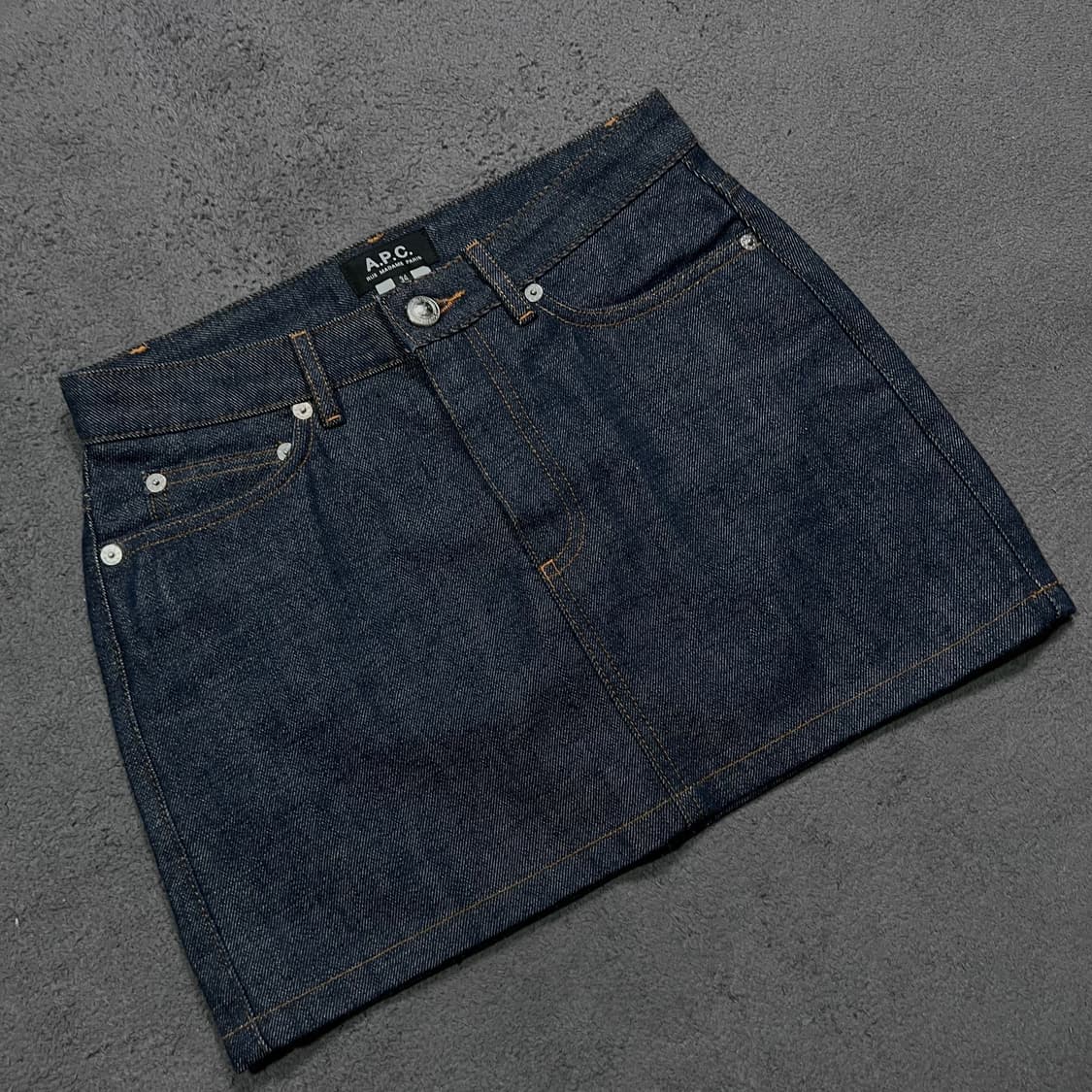 A.P.C. 아페쎄 미니주페 데님 스커트 상품이미지2
