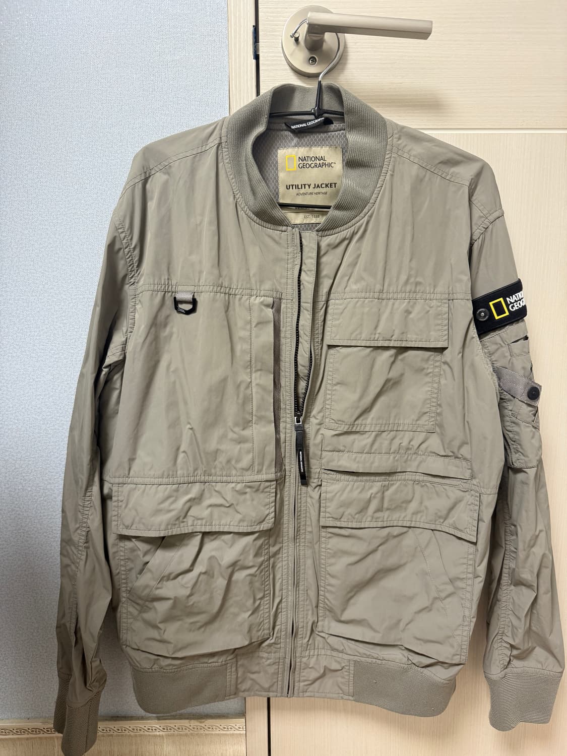 내셔널지오그래픽 유틸리티 자켓 L 사이즈 상품이미지1