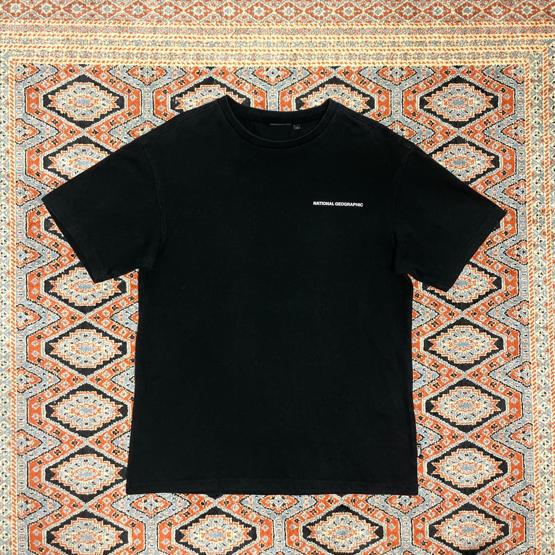 내셔널지오그래픽 블랙 반팔티셔츠 남성S 상품이미지1