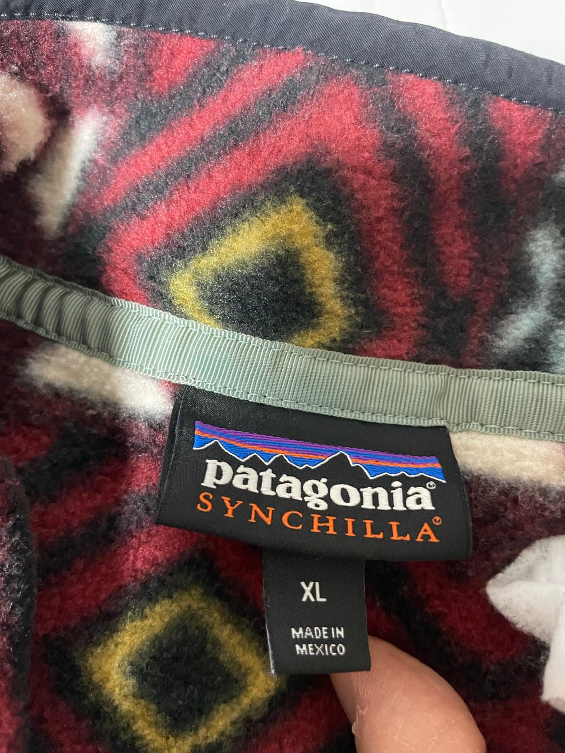 파타고니아 신칠라 Cinder Red XL 헤비웨이트 상품이미지3