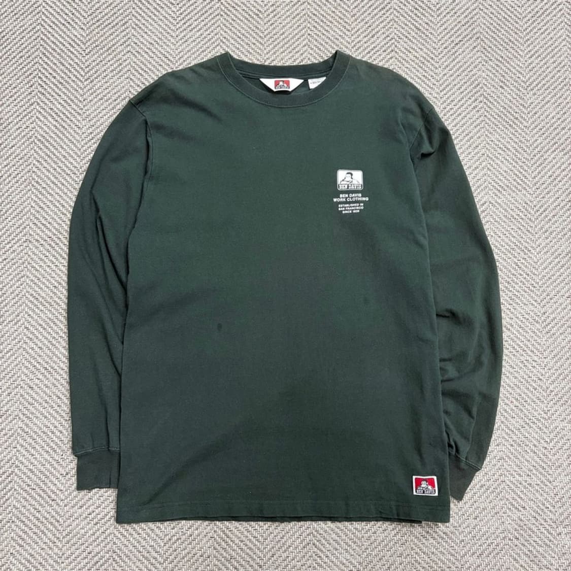 벤데이비스 백 프린팅 롱슬리브 v1734 상품이미지1