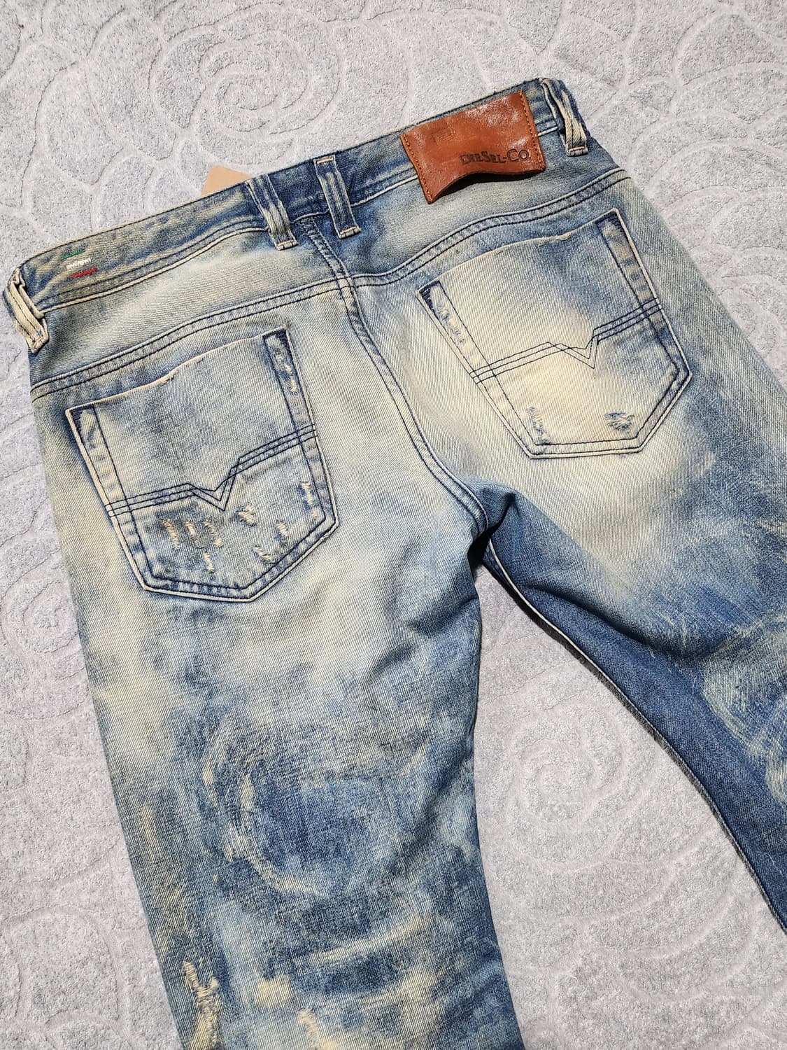 //디젤(Diesel) 빈티지 워싱 디스트로이드 진 상품이미지7