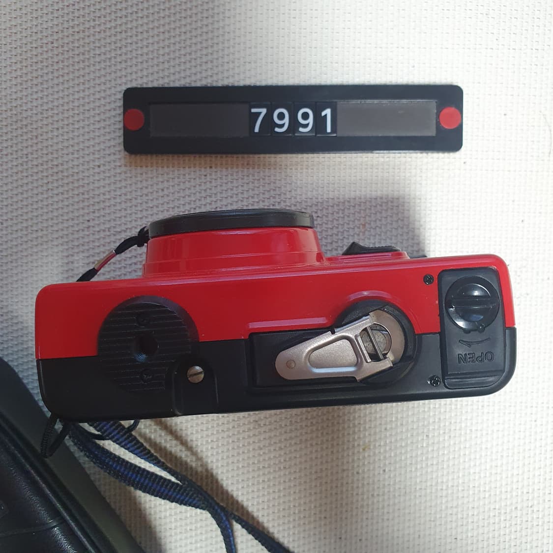 코니카 팝 레드 필름카메라 파우치포함 상품이미지4