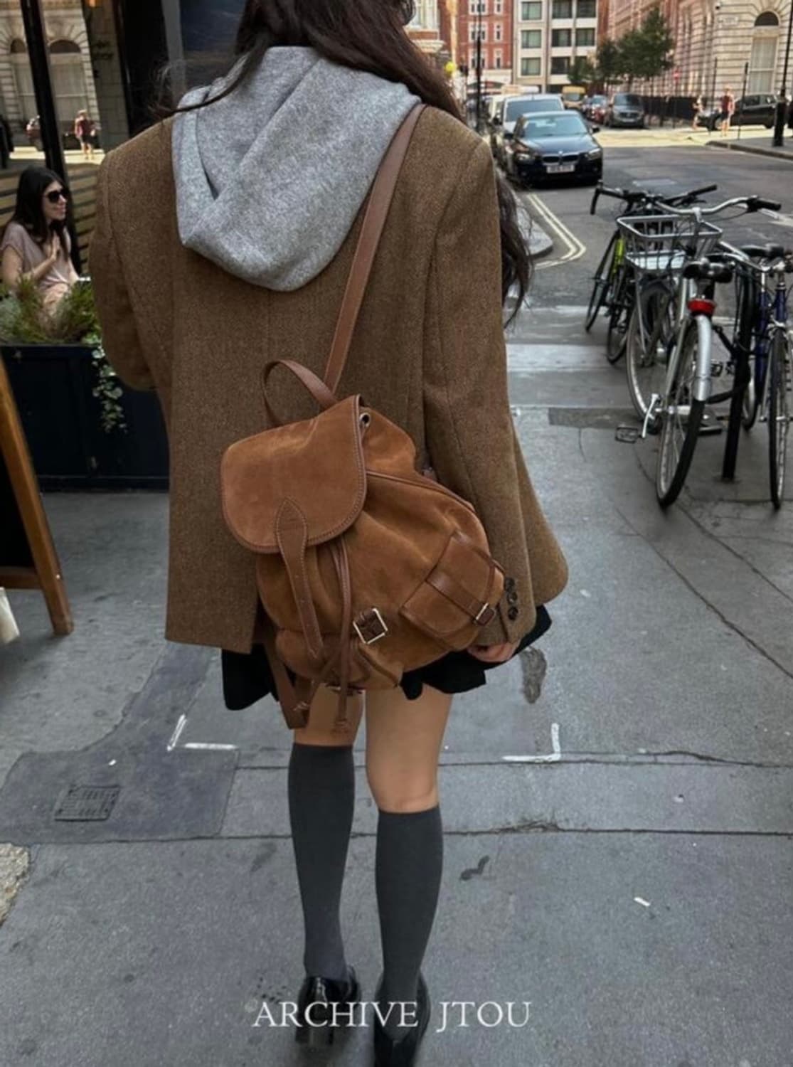 아카이브제이투유 이태리 스웨이드 백팩 카멜브라운 상품이미지2