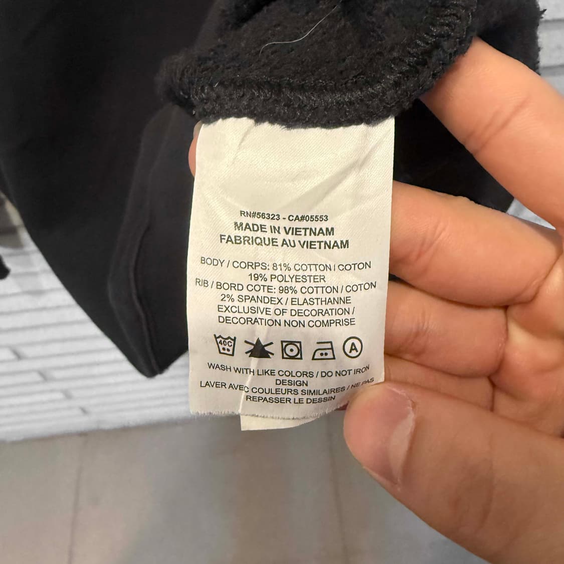 나이키 프론트 빅로고 기모 맨투맨 블랙 컬러 상품이미지4