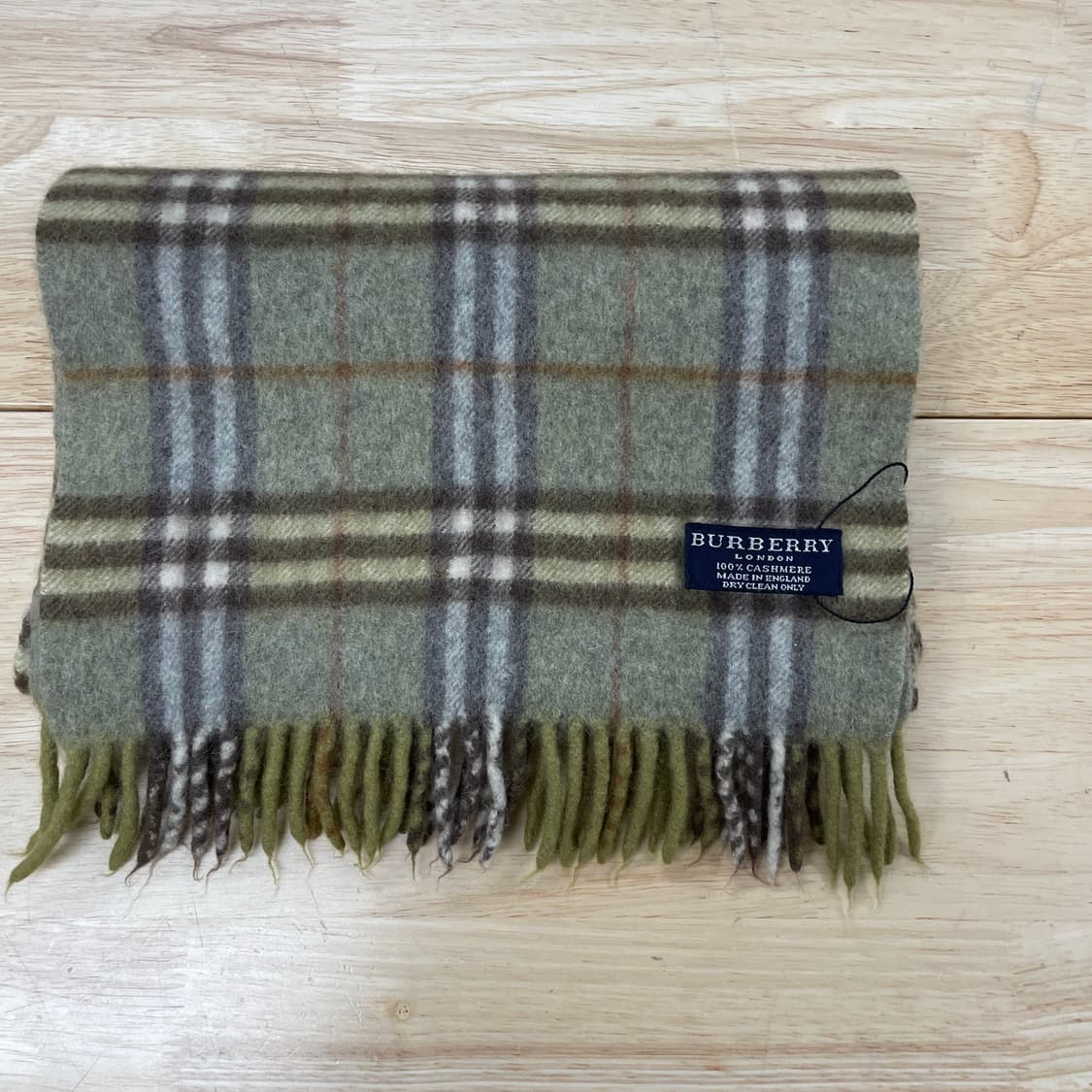 버버리 정품 캐시미어 머플러 그린 상품이미지2