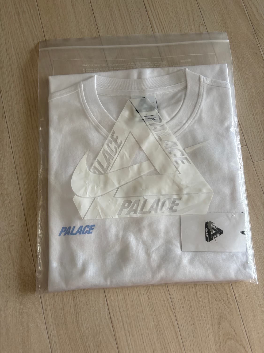 나이키 팔라스 스우시 화이트 티 라지 상품이미지1