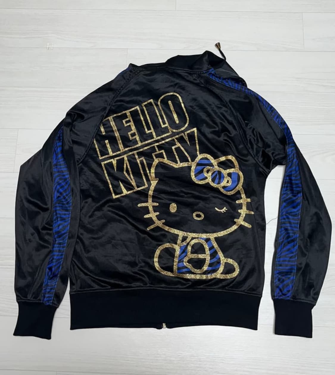 헬로키티 블루 지브라 포인트 갸루 후드집업 상품이미지2