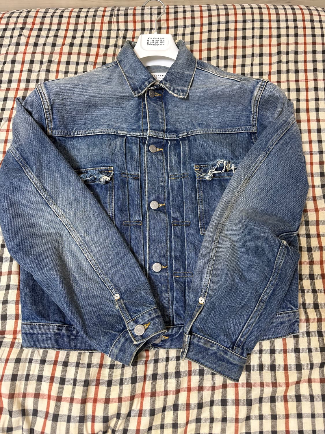21/SS margiela disstressed denim jacket  상품이미지1