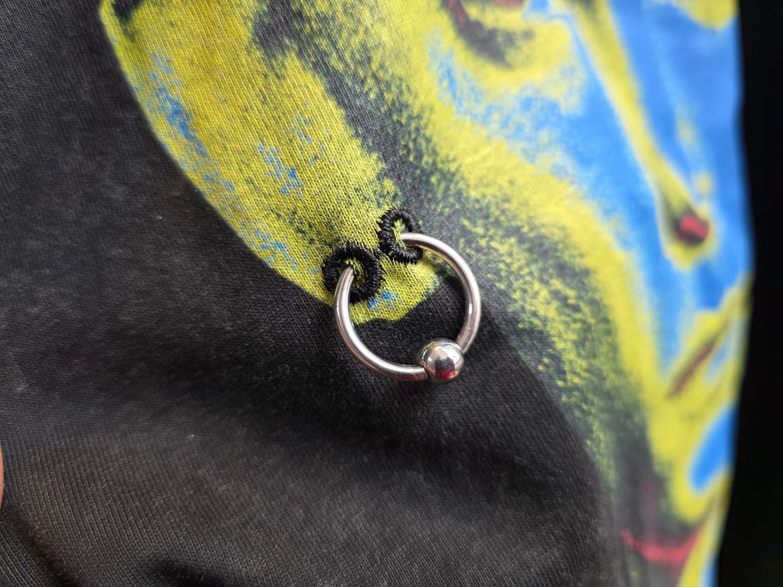 24ans 오프숄더 박시티 상품이미지4