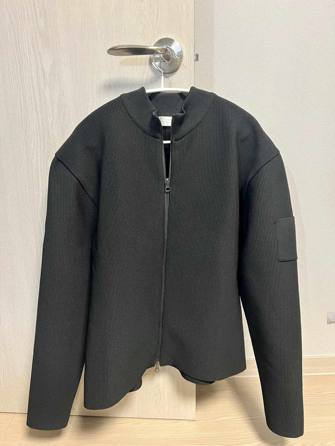 25SS 아모멘토 모크넥 집업 가디건 블랙 상품이미지4