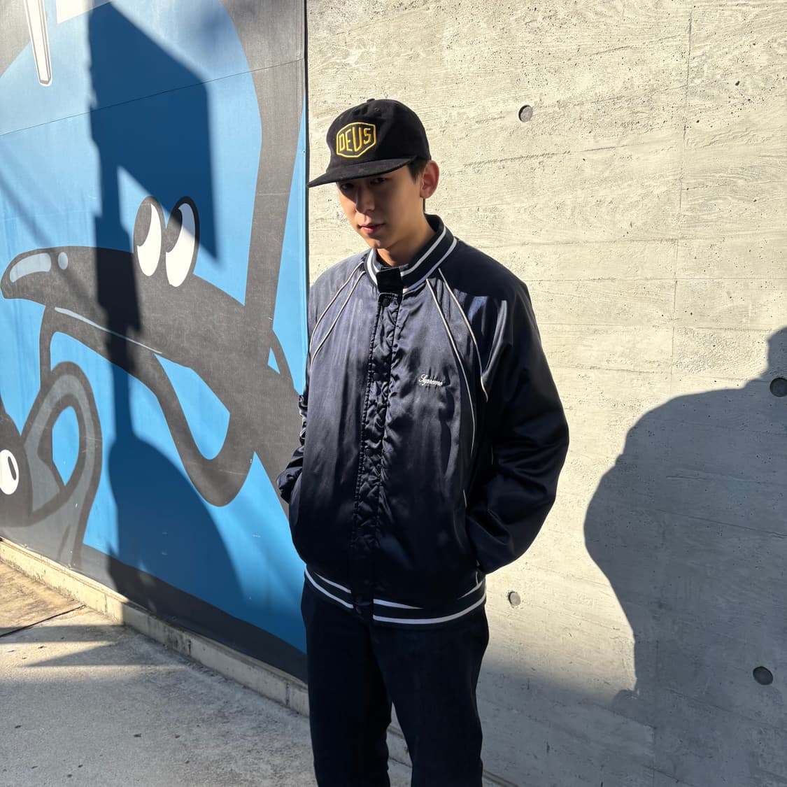 2020fw 슈프림 콘트라스트 스크립트 네이비 바시티 자켓 상품이미지1