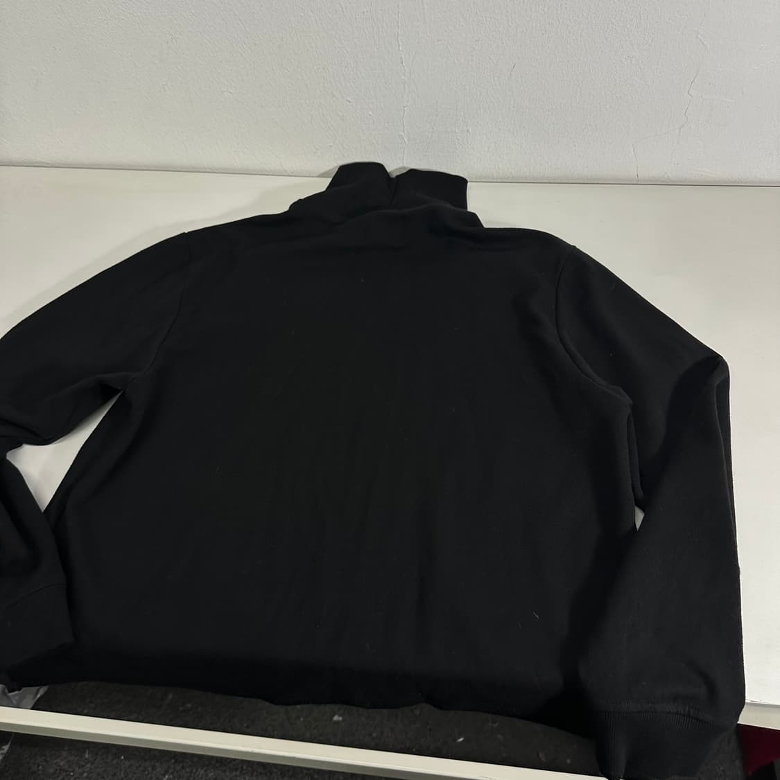 OS 아조바이아조 블랙 OG로고 목폴라 터틀넥 롱슬리브 상품이미지4