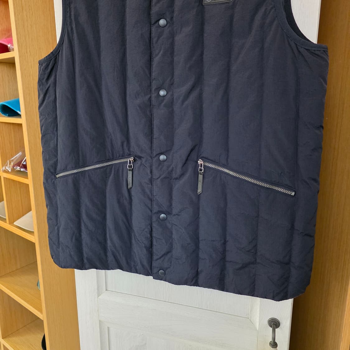 지프 경량 패딩 조끼  상품이미지3