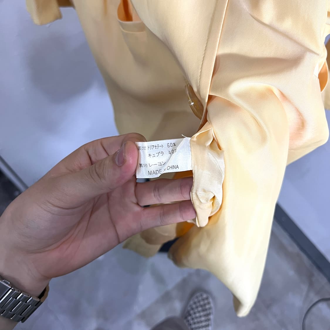 자개버튼 새틴 레인코트 상품이미지5