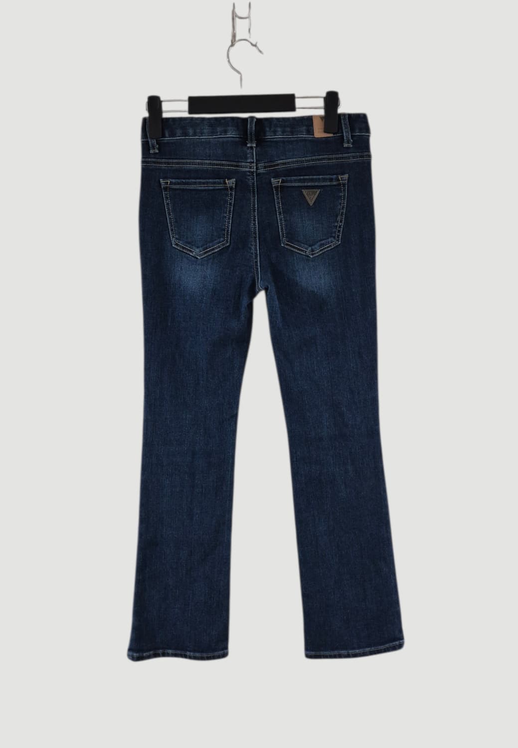 [26~27]게스 여자 스판 세미 부츠컷청바지 상품이미지2