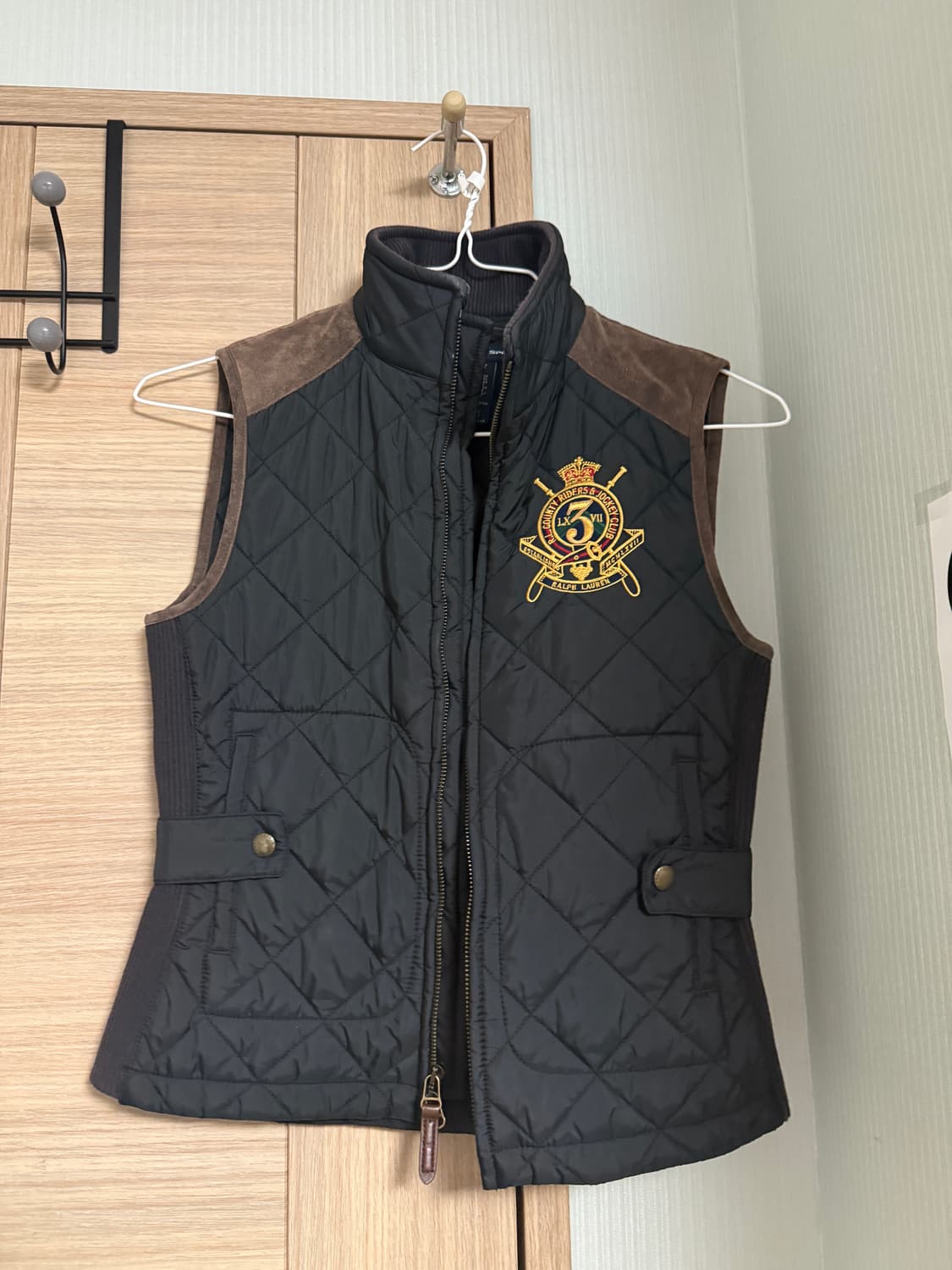 폴로 패딩 조끼 상품이미지1