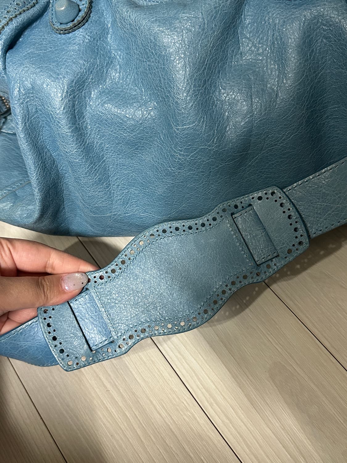 발렌시아가 자이언트 모터백 블루 미듐 상품이미지8