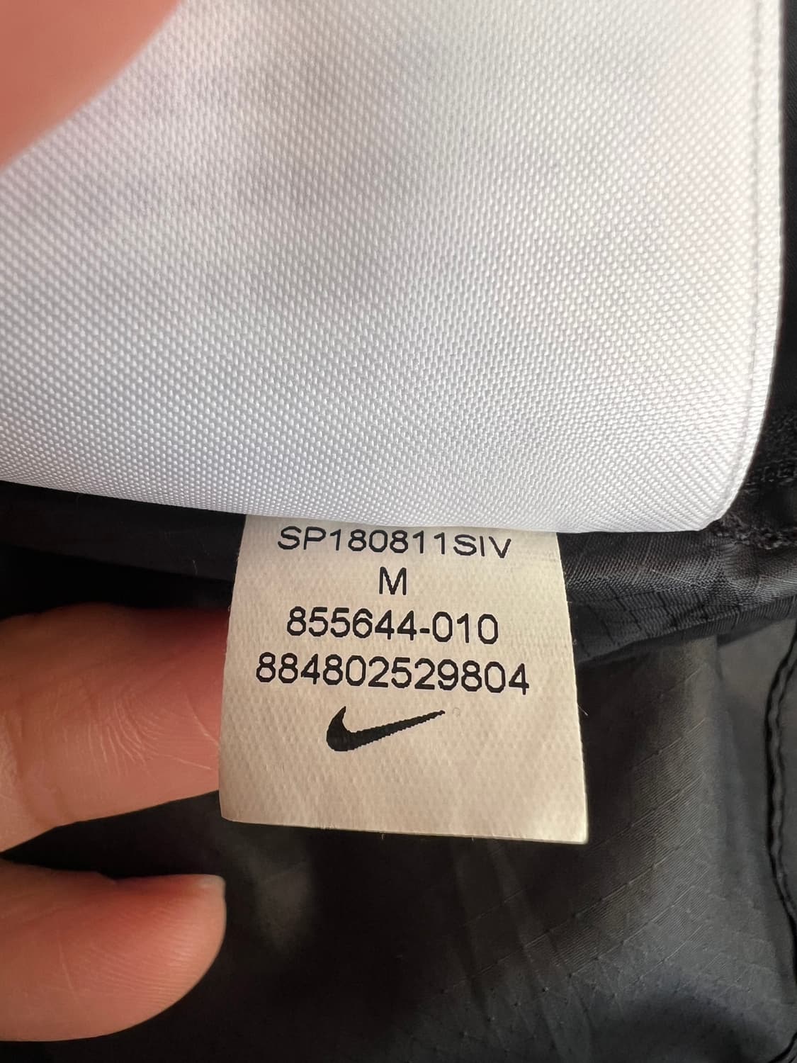 나이키 여성 블랙 윈드브레이커 바람막이후드점퍼 상품이미지8