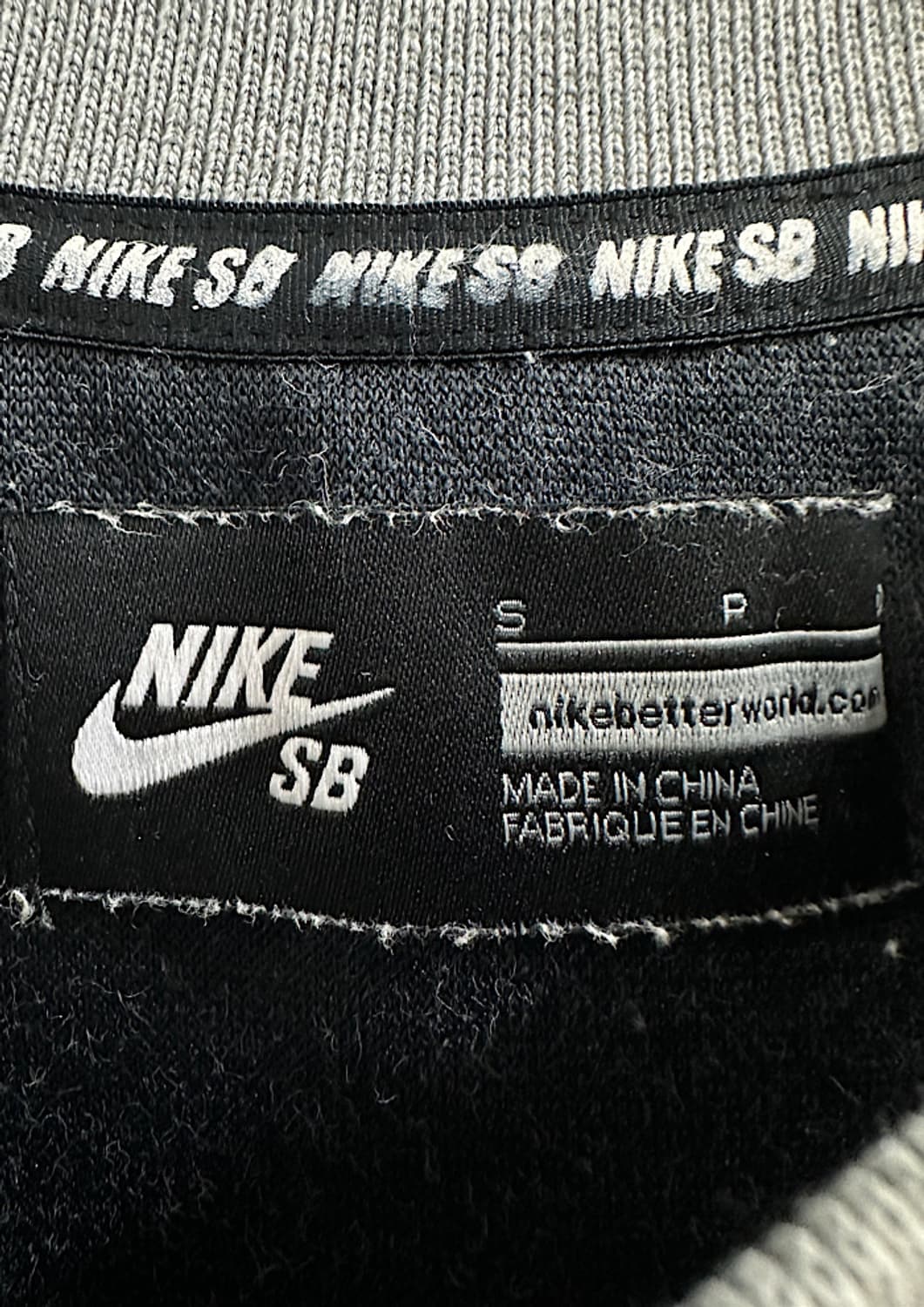 나이키 sb 맨투맨 L  상품이미지2