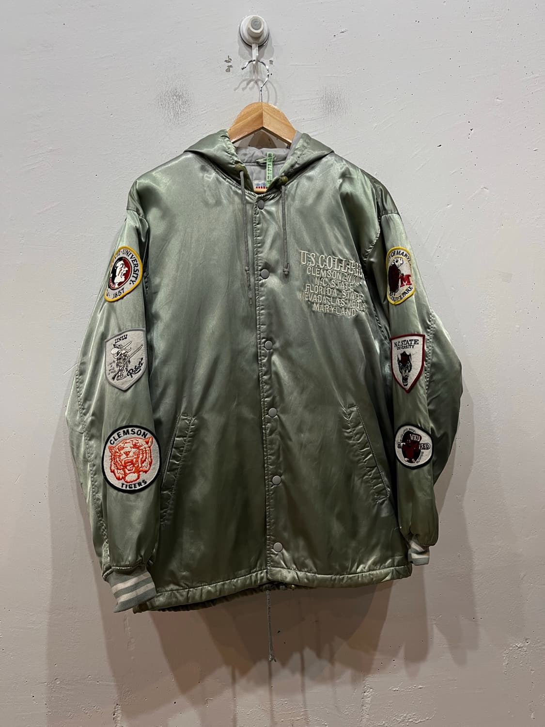 US COLLEGE 빈티지 미국대학 패치워크 점퍼 상품이미지1