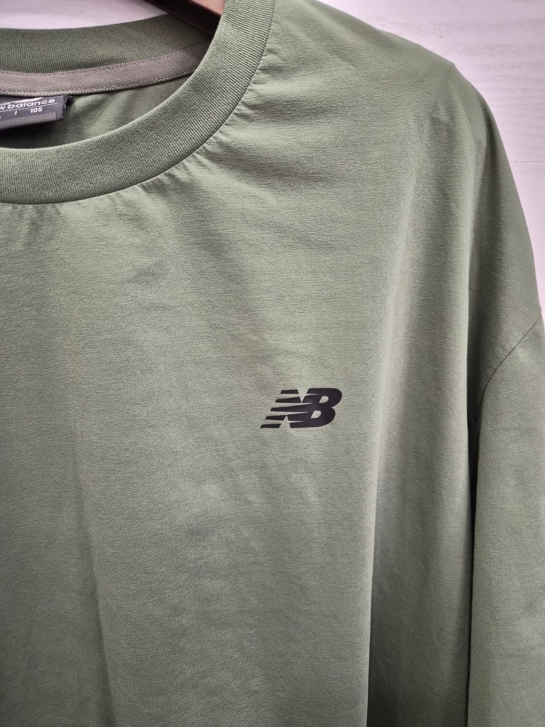 105,XL )) New balance 뉴발란스 반팔티셔츠! 그린색상~ 상품이미지3